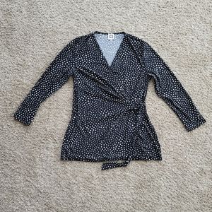 ANNE KLEIN Size Medium top